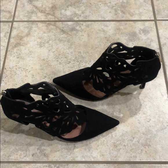 ZARA LASER CUT SUEDE WRAP AROUND HEELS BOOTIES - Picture 4 of 8